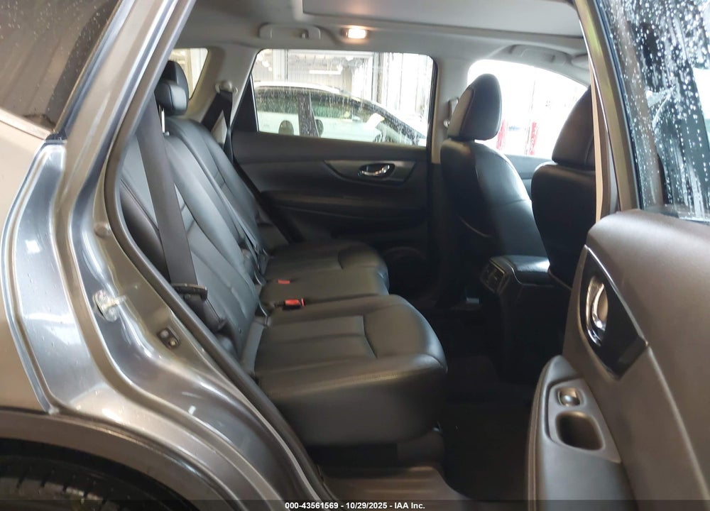 2014 NISSAN ROGUE SL VIN: 5N1AT2MV9EC808135
