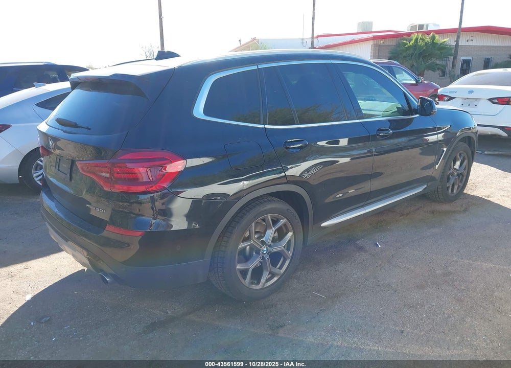 2021 BMW X3 XDRIVE30I VIN: 5UXTY5C03M9F22977