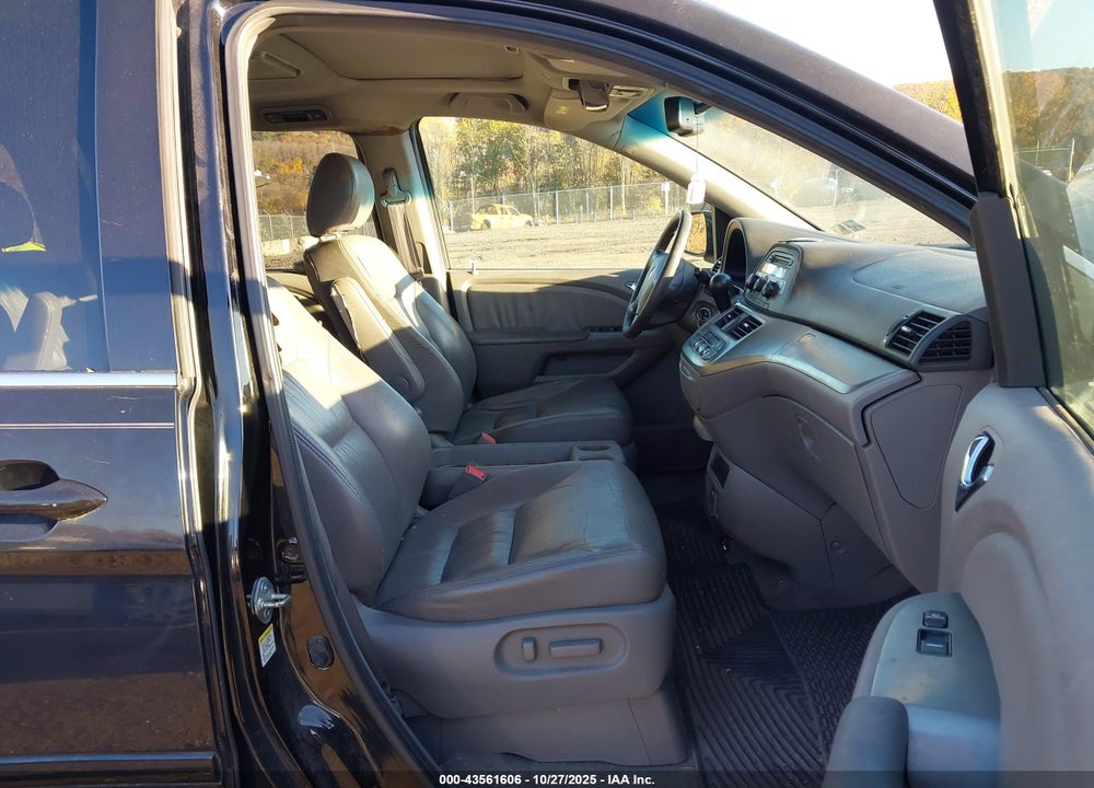 2010 HONDA ODYSSEY EX-L VIN: 5FNRL3H7XAB045872