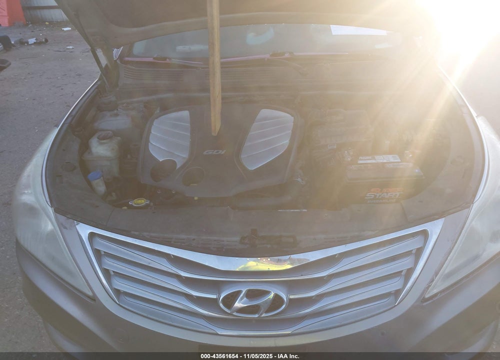 2013 HYUNDAI AZERA VIN: KMHFG4JG8DA256570