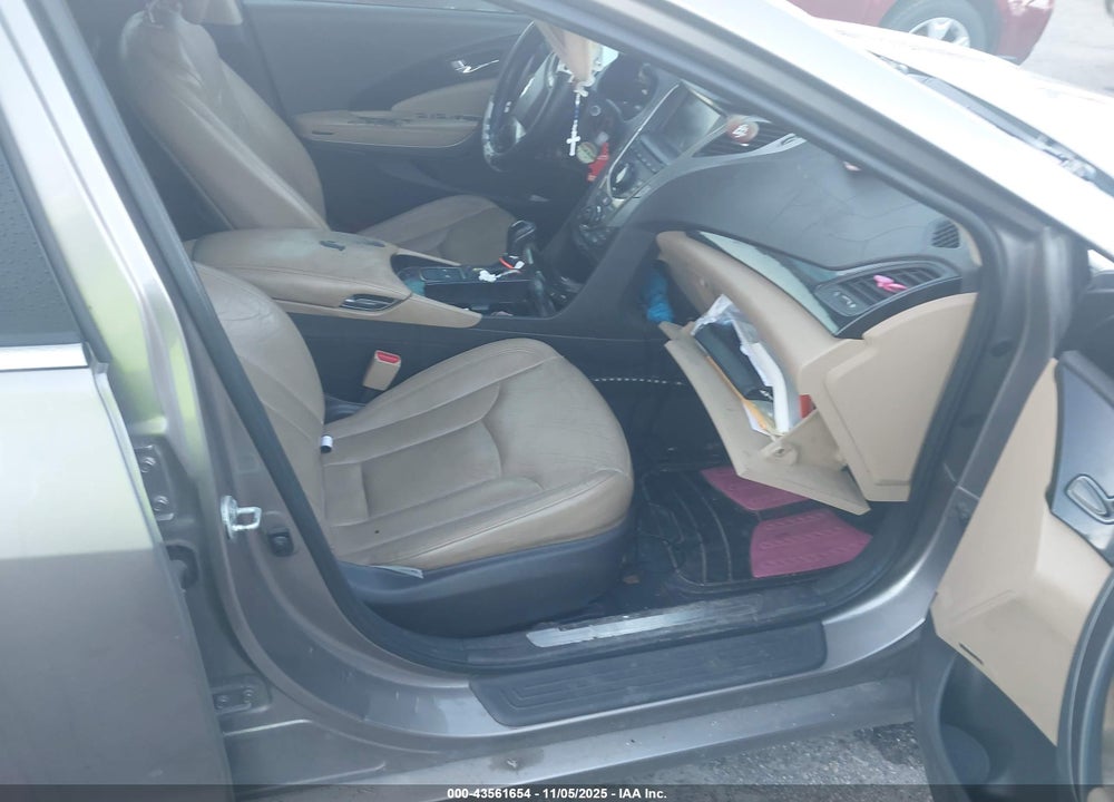 2013 HYUNDAI AZERA VIN: KMHFG4JG8DA256570