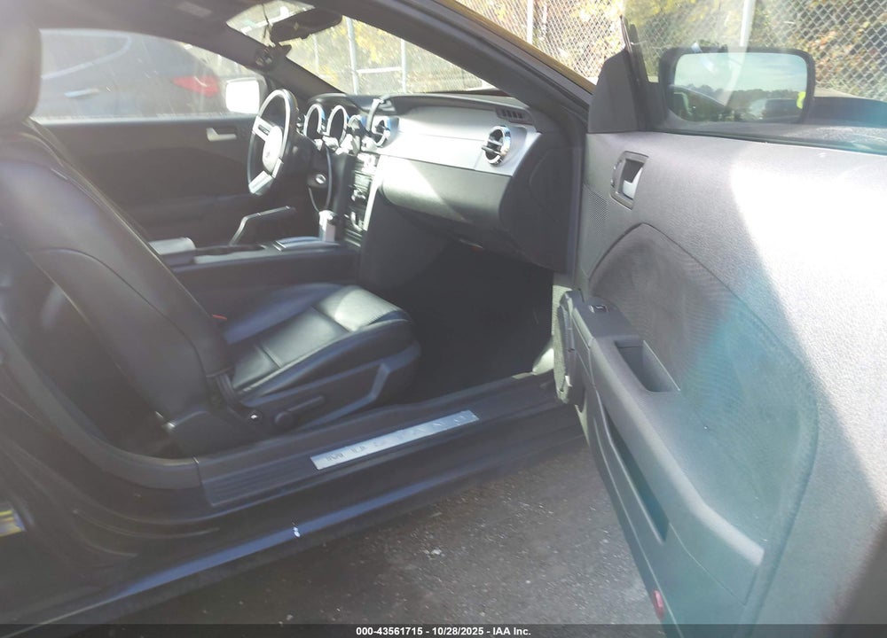2006 FORD MUSTANG V6 VIN: 1ZVHT80N865119329