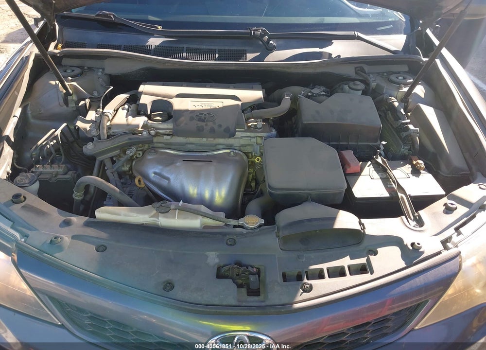 2014 TOYOTA CAMRY SE VIN: 4T1BF1FK4EU447948