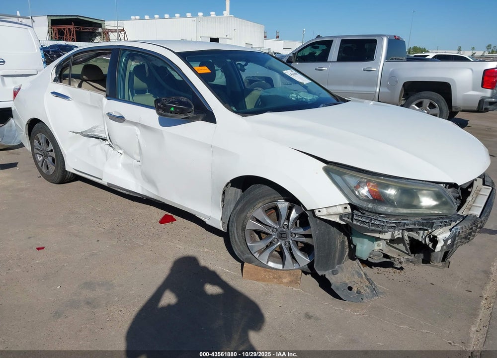 2015 HONDA ACCORD LX VIN: 1HGCR2F39FA127009