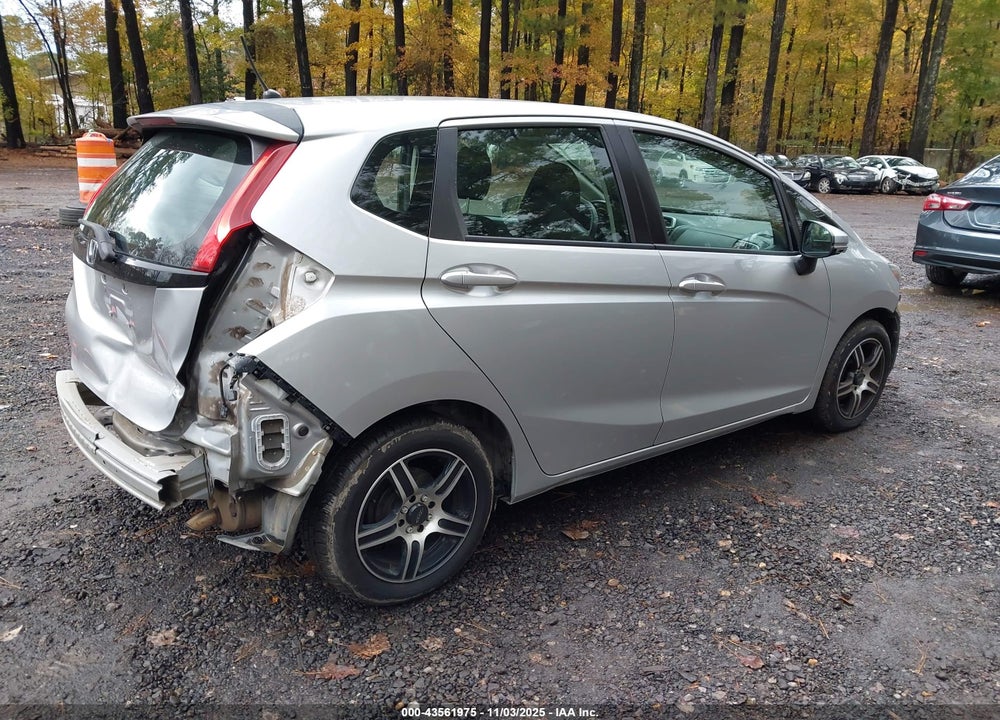 2015 HONDA FIT LX VIN: 3HGGK5H5XFM749076
