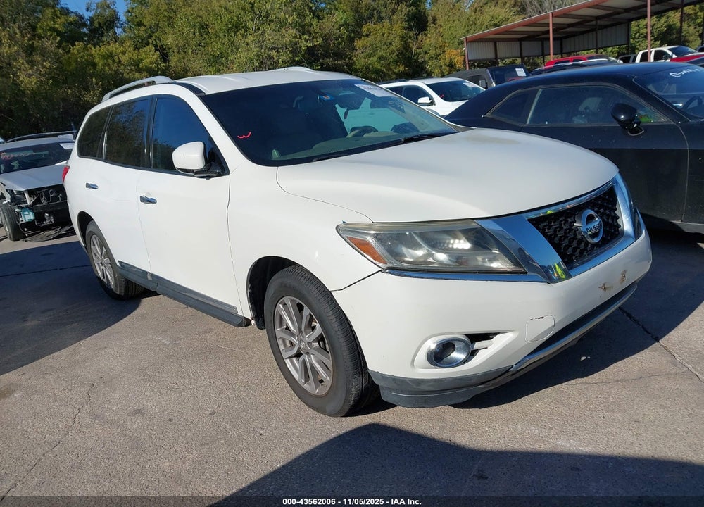 2014 NISSAN PATHFINDER SL VIN: 5N1AR2MN0EC642022