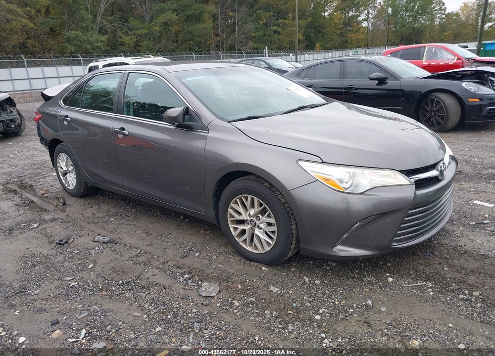 2017 TOYOTA CAMRY LE VIN: 4T1BF1FKXHU437865