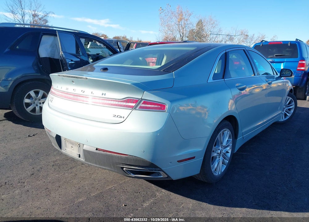 2014 LINCOLN MKZ VIN: 3LN6L2LU5ER815180