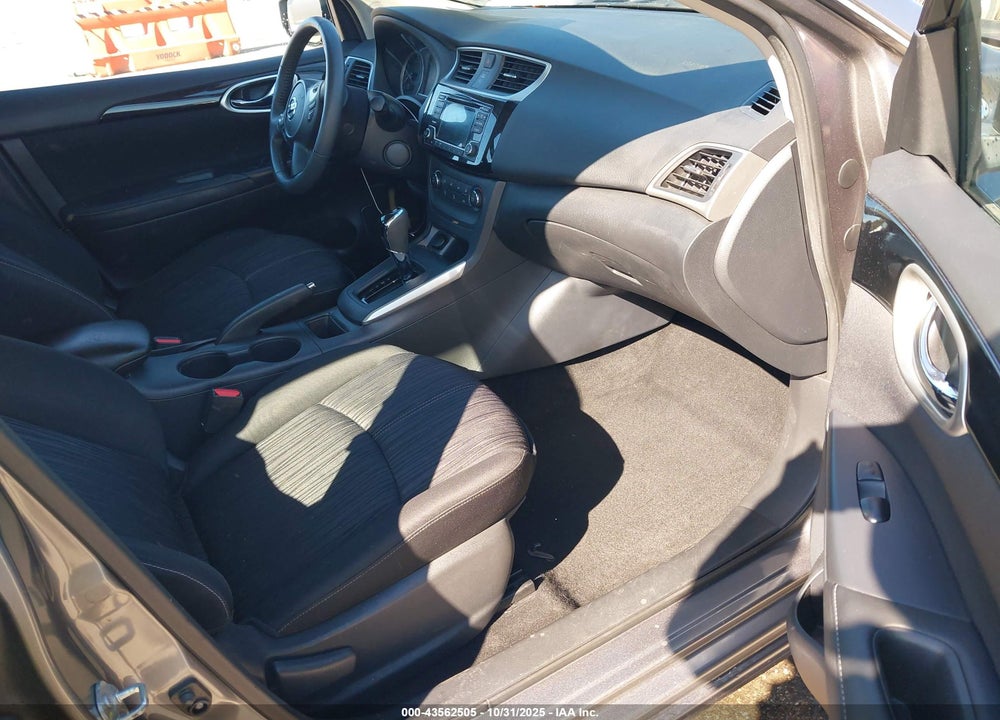 2017 NISSAN SENTRA SV VIN: 3N1AB7AP2HY342816