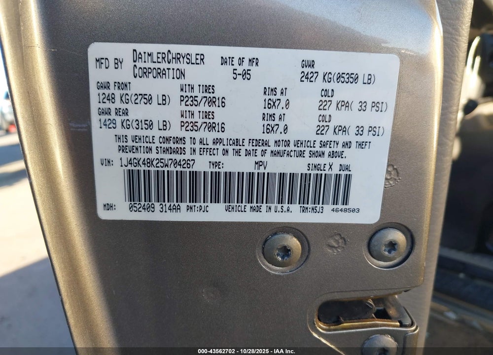 2005 JEEP LIBERTY SPORT VIN: 1J4GK48K25W704267
