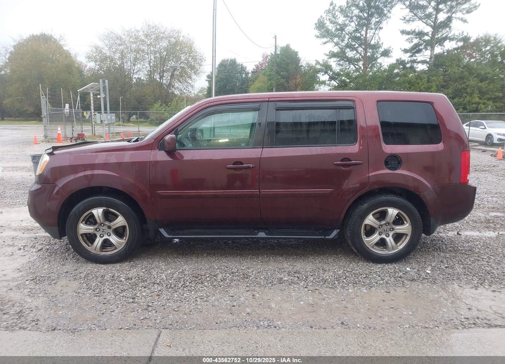 2012 HONDA PILOT VIN: 5FNYF3H63CB028800