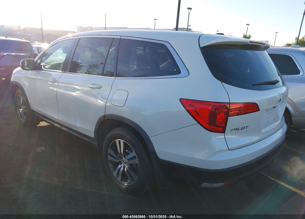 2016 HONDA PILOT EX VIN: 5FNYF5H46GB024143