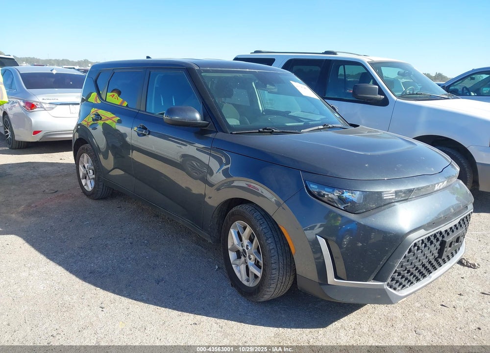 2023 KIA SOUL LX VIN: KNDJ23AU1P7882363