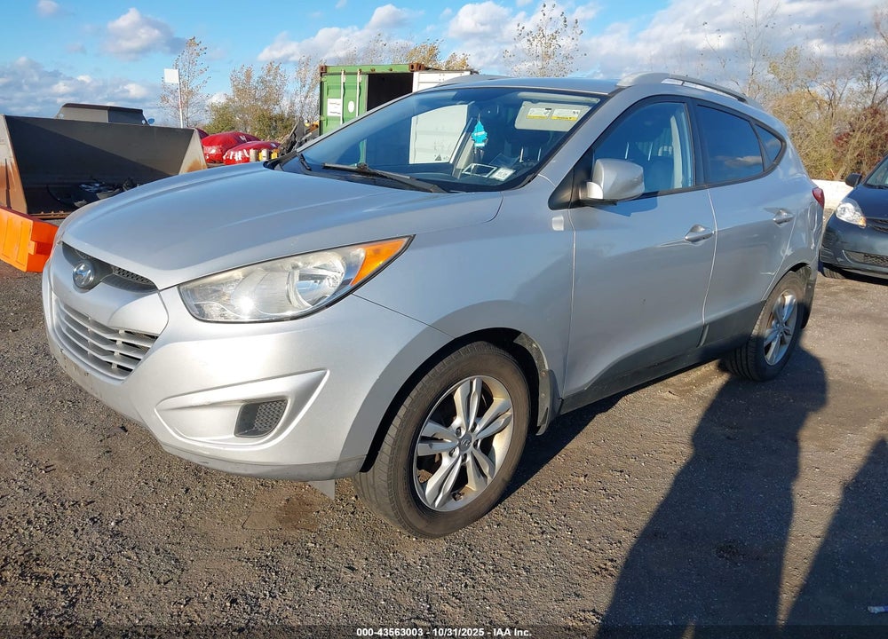 2011 HYUNDAI TUCSON VIN: KM8JU3AC9BU193016