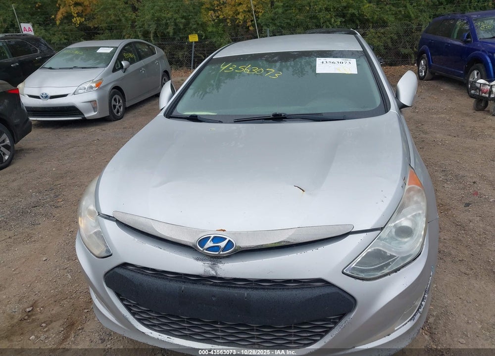 2013 HYUNDAI SONATA HYBRID VIN: KMHEC4A48DA082965