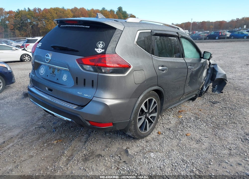 2018 NISSAN ROGUE SL VIN: JN8AT2MV5JW349588