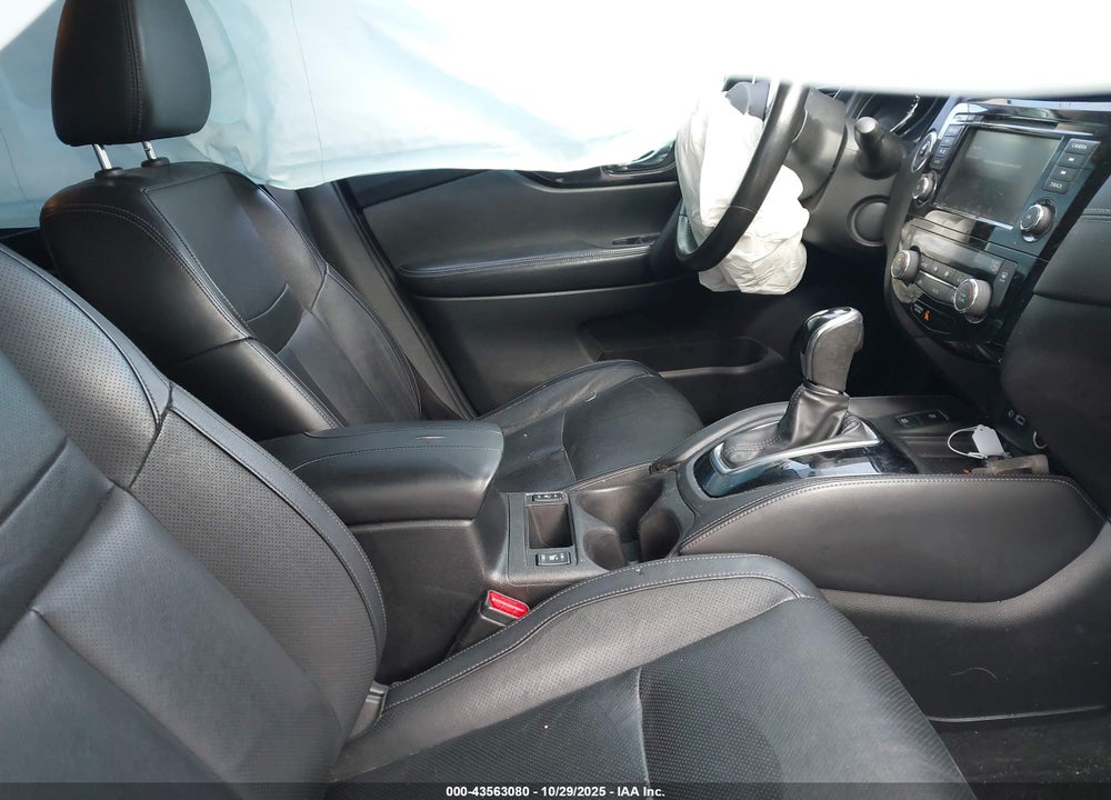 2018 NISSAN ROGUE SL VIN: JN8AT2MV5JW349588