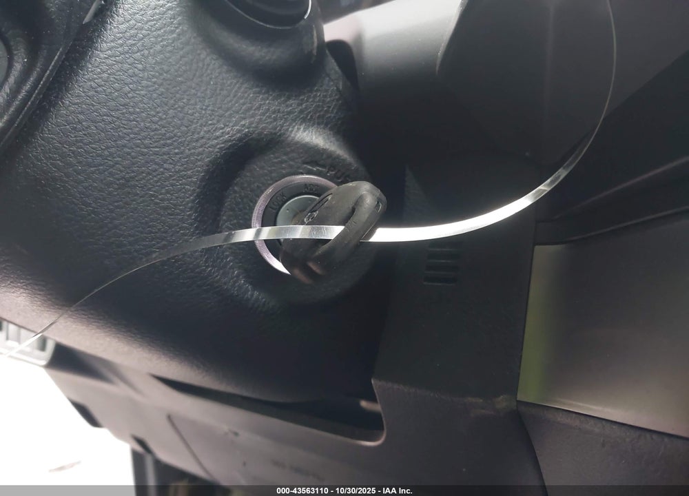 2021 TOYOTA TACOMA SR5 V6 VIN: 5TFAZ5CN9MX110511