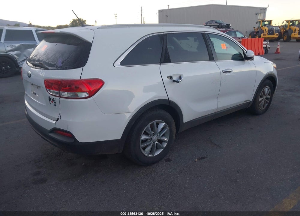 2016 KIA SORENTO VIN: 5XYPGDA59GG137700