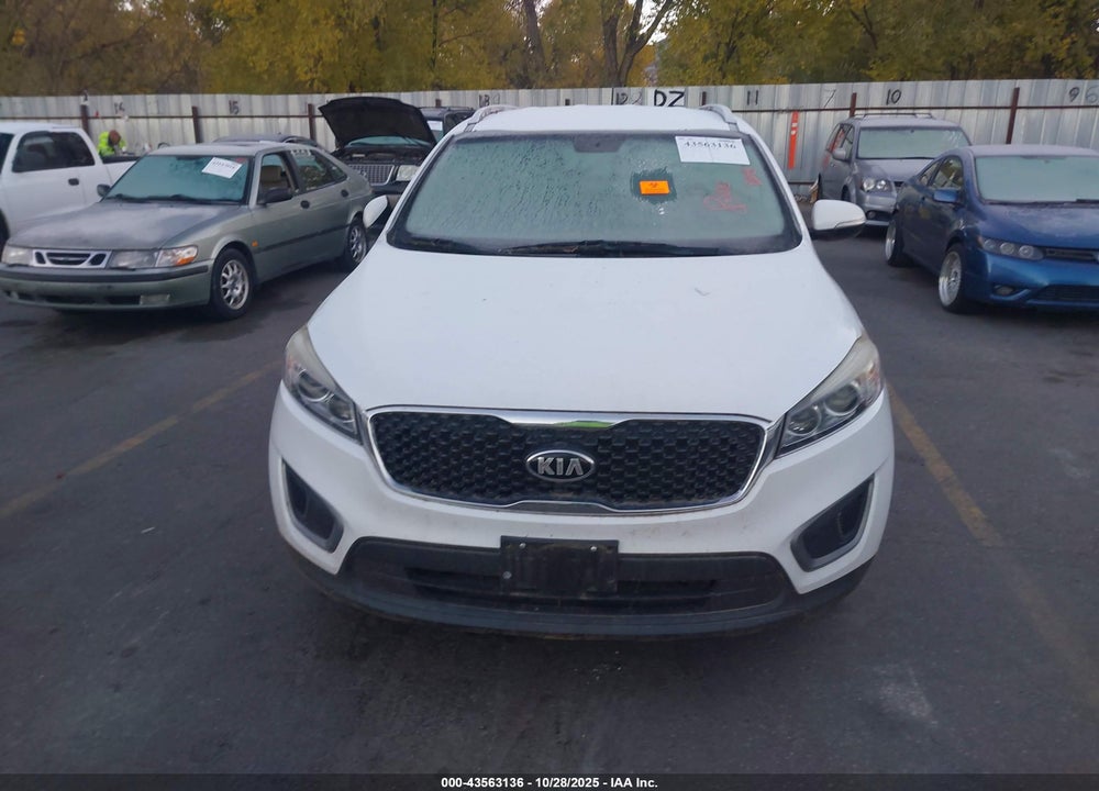 2016 KIA SORENTO VIN: 5XYPGDA59GG137700