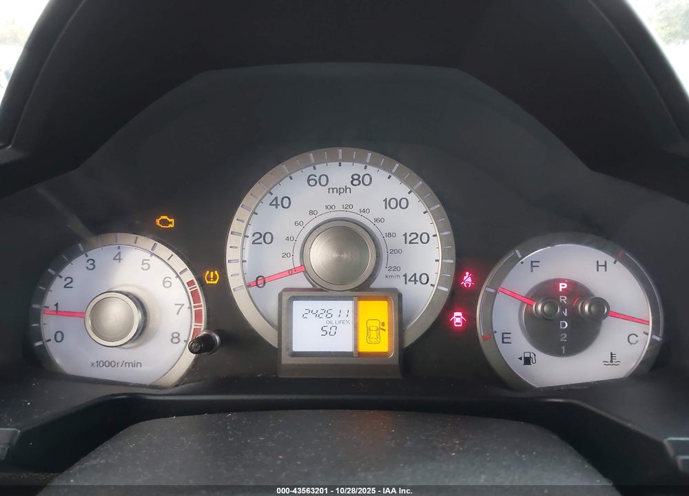 2011 HONDA PILOT LX VIN: 5FNYF3H26BB003983
