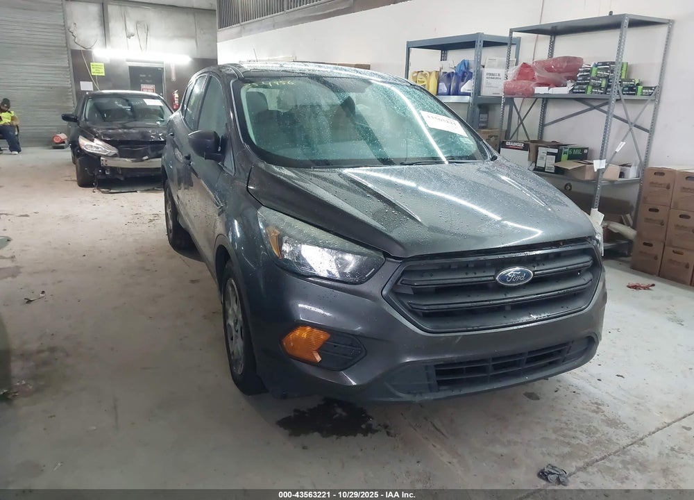 2018 FORD ESCAPE S VIN: 1FMCU0F74JUA33417