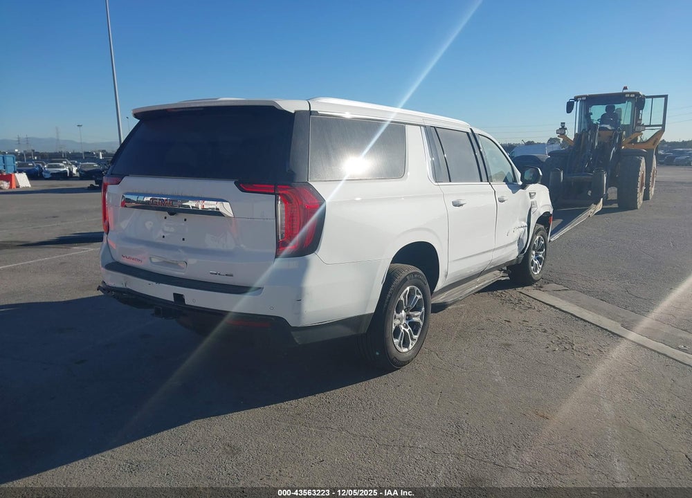 2024 GMC YUKON XL 4WD SLE VIN: 1GKS2FET4RR381874