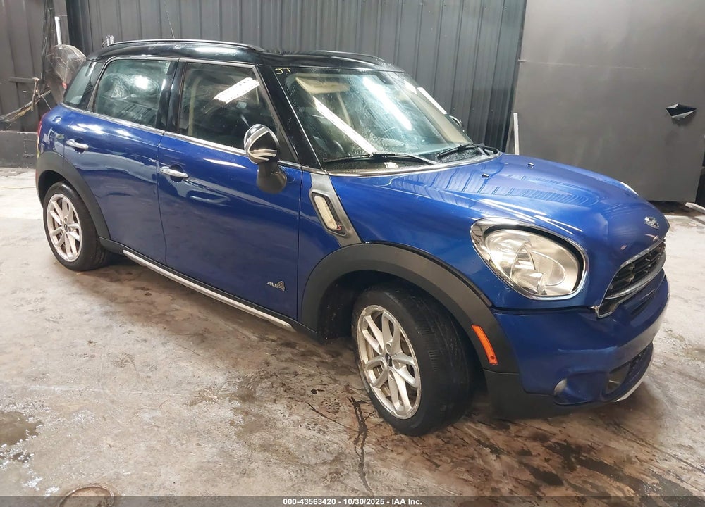 2015 MINI COUNTRYMAN COOPER S VIN: WMWZC5C53FWP45301