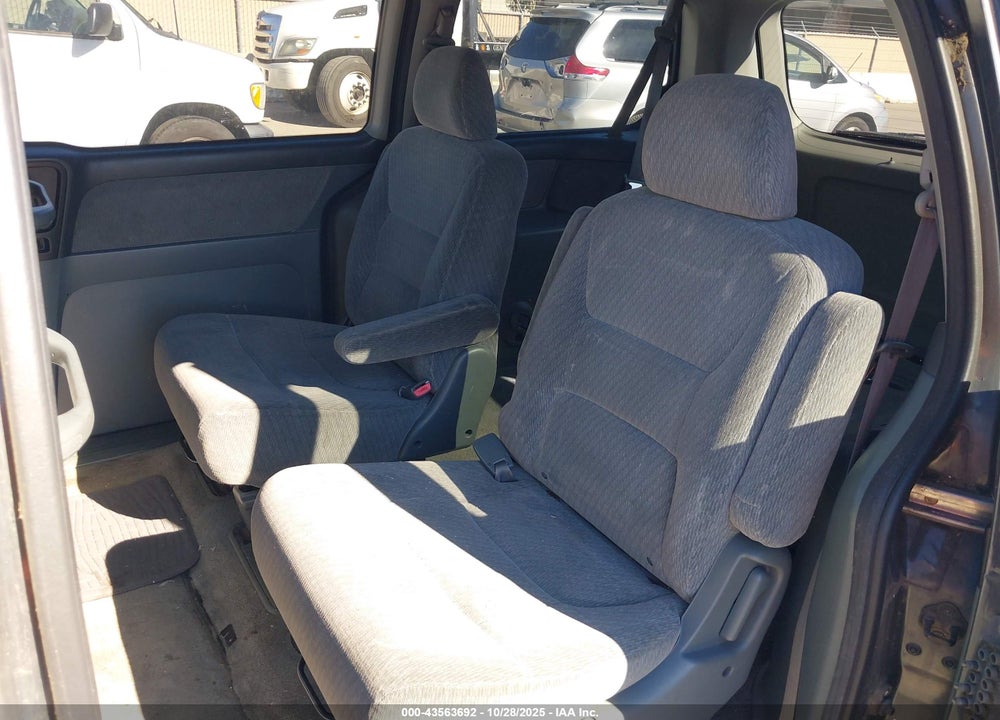 2003 HONDA ODYSSEY VIN: 5FNRL18583B115228
