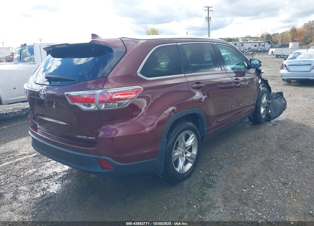 2015 TOYOTA HIGHLANDER LIMITED V6 VIN: 5TDDKRFH8FS202992