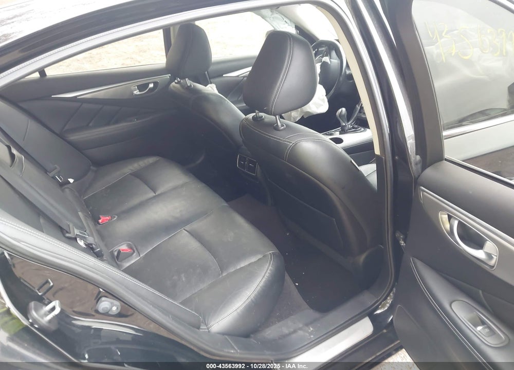 2015 INFINITI Q50 VIN: JN1BV7AR0FM421835
