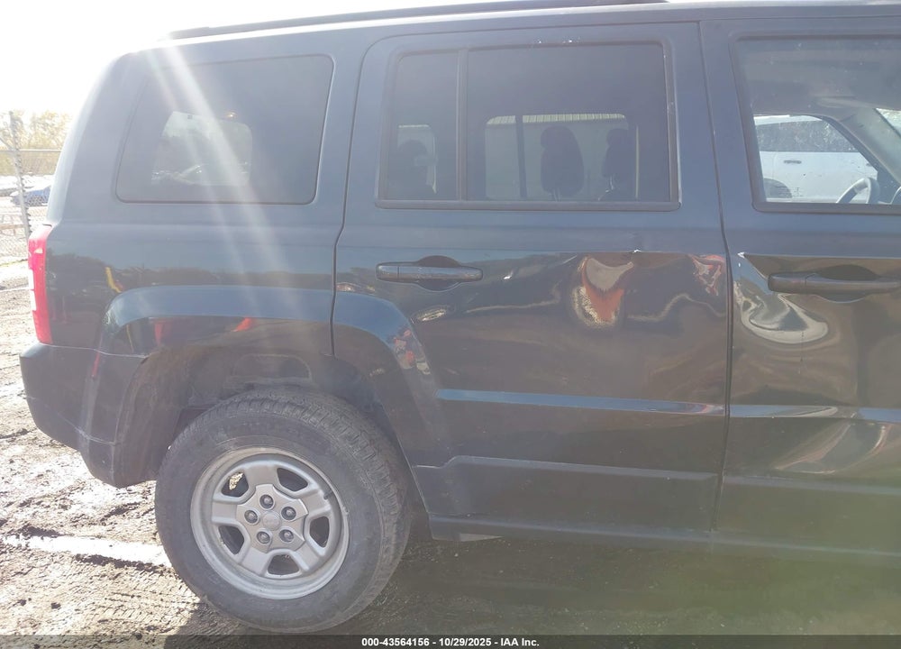 2015 JEEP PATRIOT SPORT VIN: 1C4NJRBB8FD283657