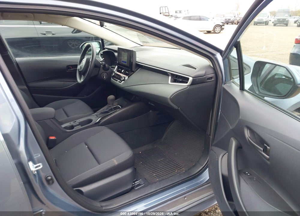 2025 TOYOTA COROLLA LE VIN: 5YFB4MDE6SP285953