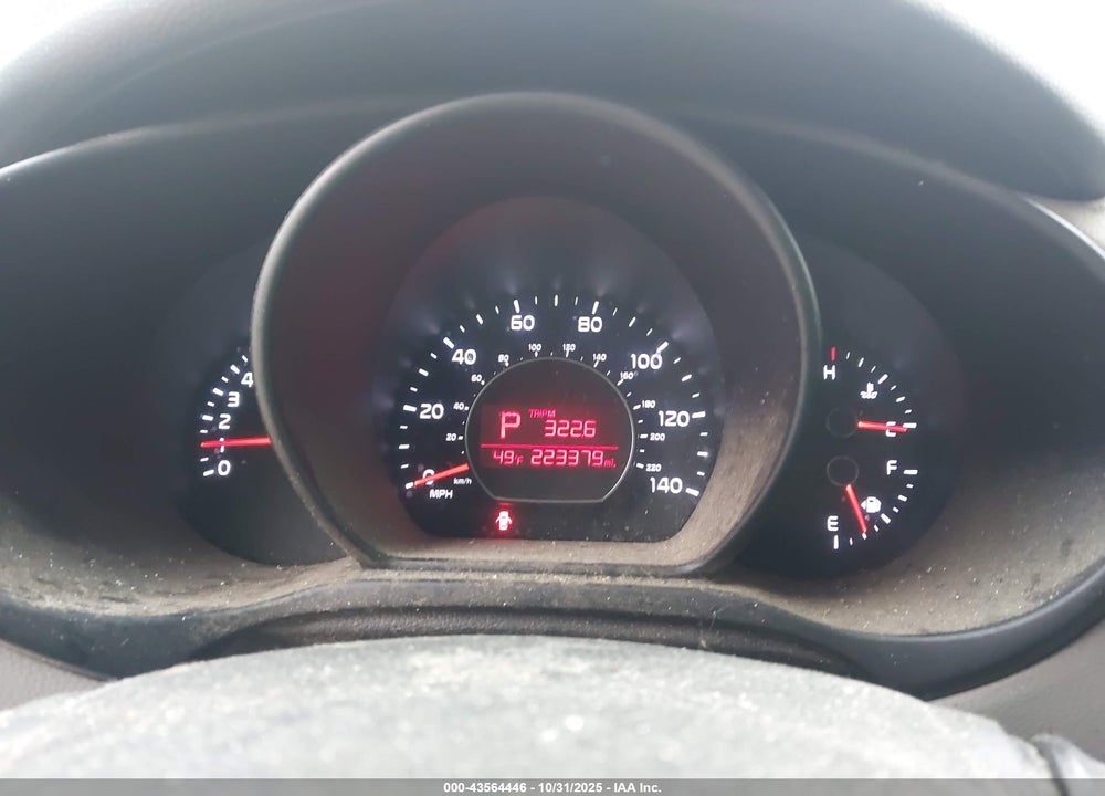 2015 KIA SOUL VIN: KNDJN2A2XF7221641