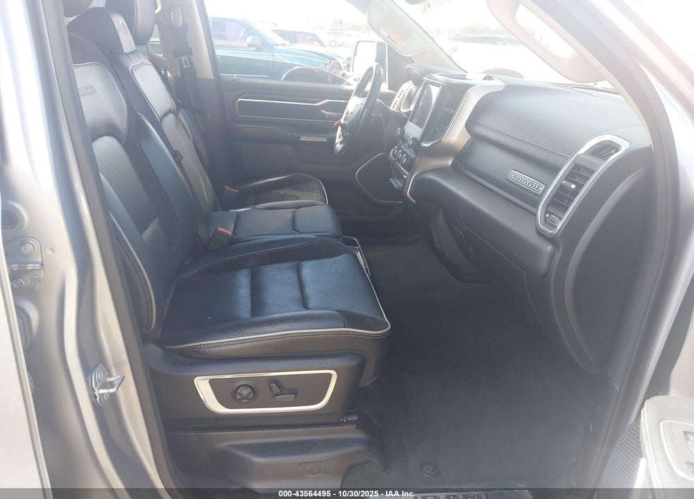 2021 RAM 1500 LAIE  4X2 5'7 BOX VIN: 1C6RREJG0MN689429