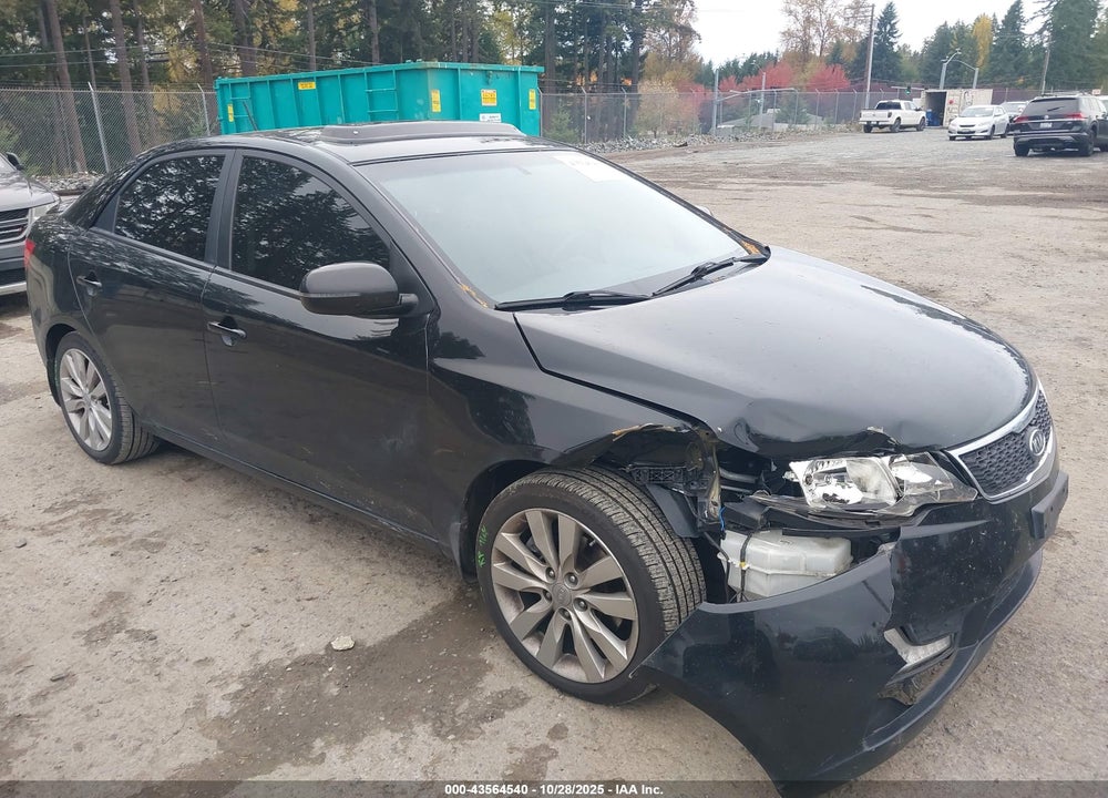 2013 KIA FORTE SX VIN: KNAFW4A34D5685781