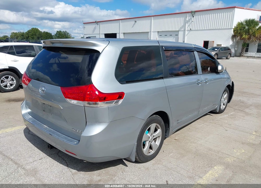 2014 TOYOTA SIENNA L V6 7 PASSENGER VIN: 5TDZK3DC3ES461317
