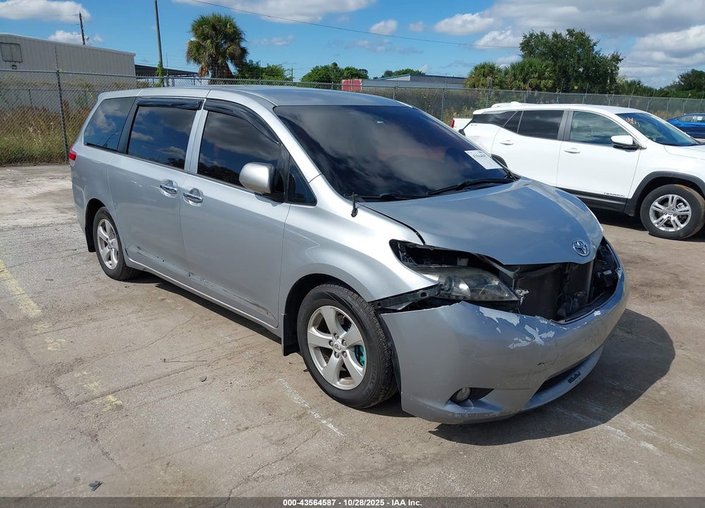2014 TOYOTA SIENNA L V6 7 PASSENGER VIN: 5TDZK3DC3ES461317