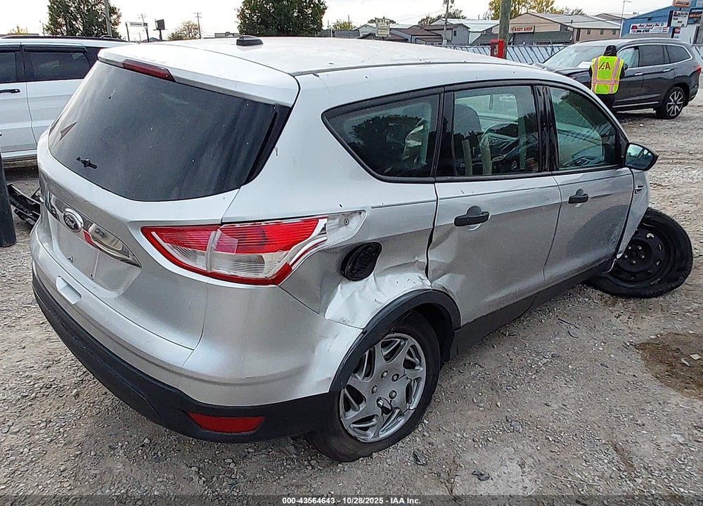 2015 FORD ESCAPE S VIN: 1FMCU0F79FUA58093