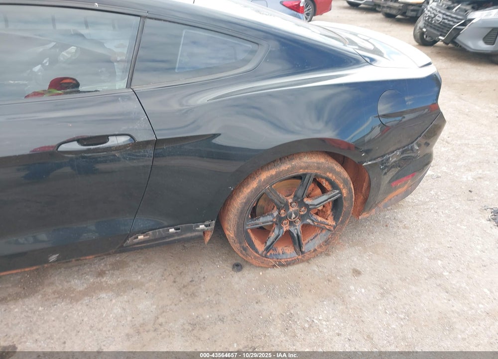 2018 FORD MUSTANG ECOBOOST VIN: 1FA6P8THXJ5104270