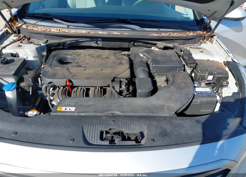 2015 HYUNDAI SONATA SE VIN: 5NPE24AF1FH066174