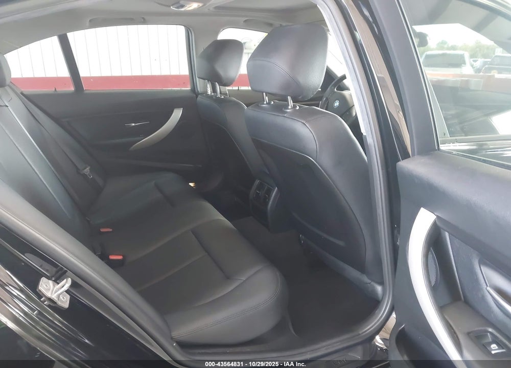 2016 BMW 320I VIN: WBA8E1G58GNT37652