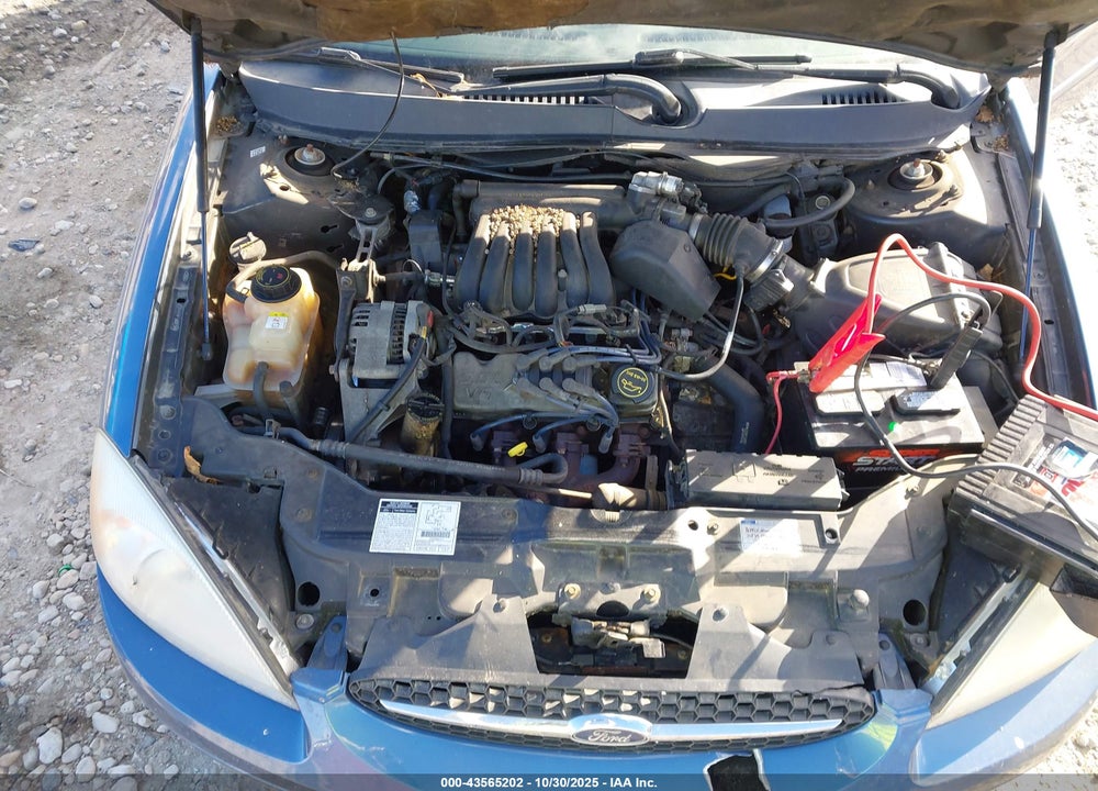 2002 FORD TAURUS SES VIN: 1FAFP55272G244614
