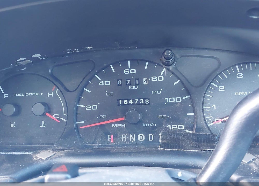 2002 FORD TAURUS SES VIN: 1FAFP55272G244614