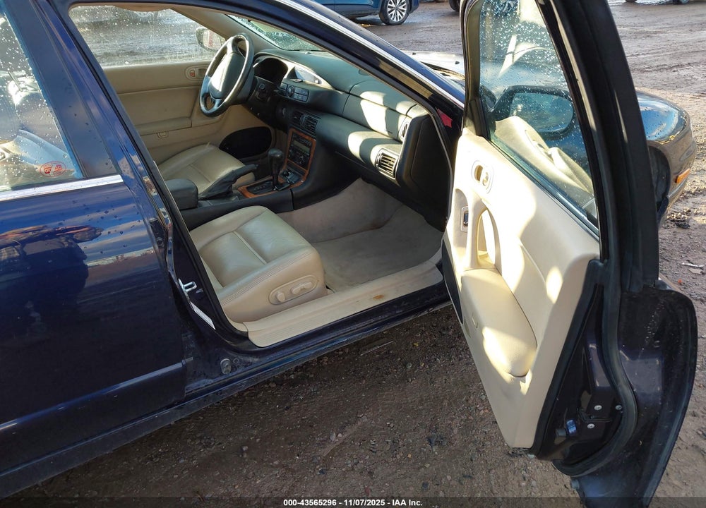 1995 MAZDA MILLENIA S VIN: JM1TA2224S1110552