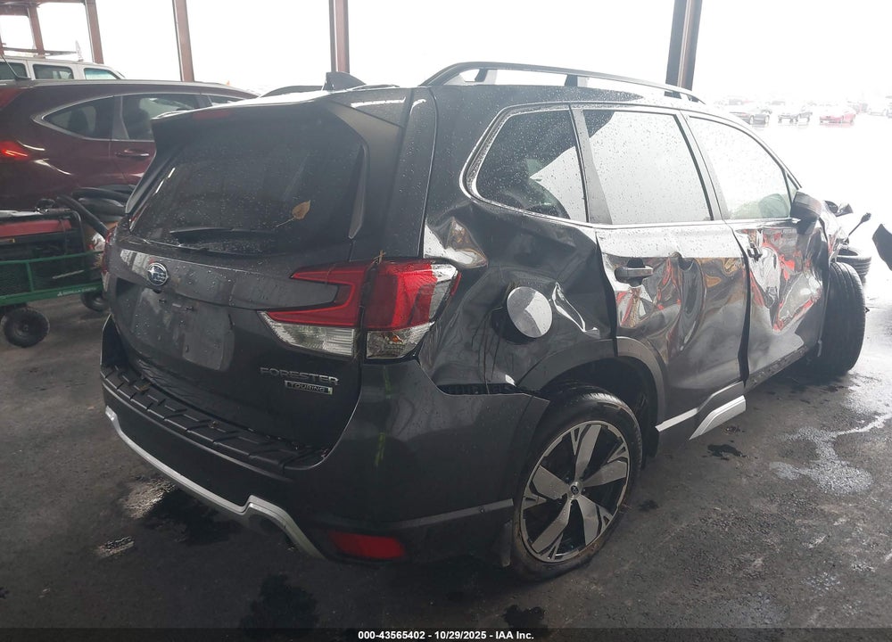 2020 SUBARU FORESTER TOURING VIN: JF2SKAXC4LH584404