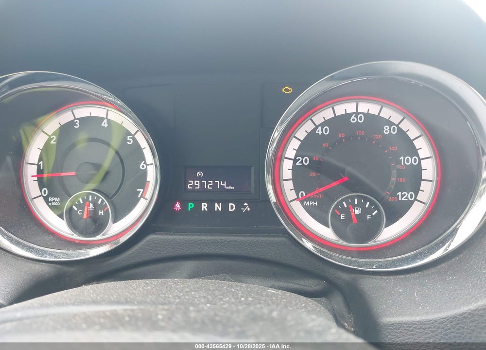 2014 DODGE GRAND CARAVAN SXT VIN: 2C4RDGCG9ER137318