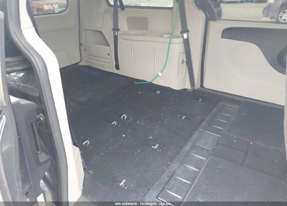 2014 DODGE GRAND CARAVAN SXT VIN: 2C4RDGCG9ER137318