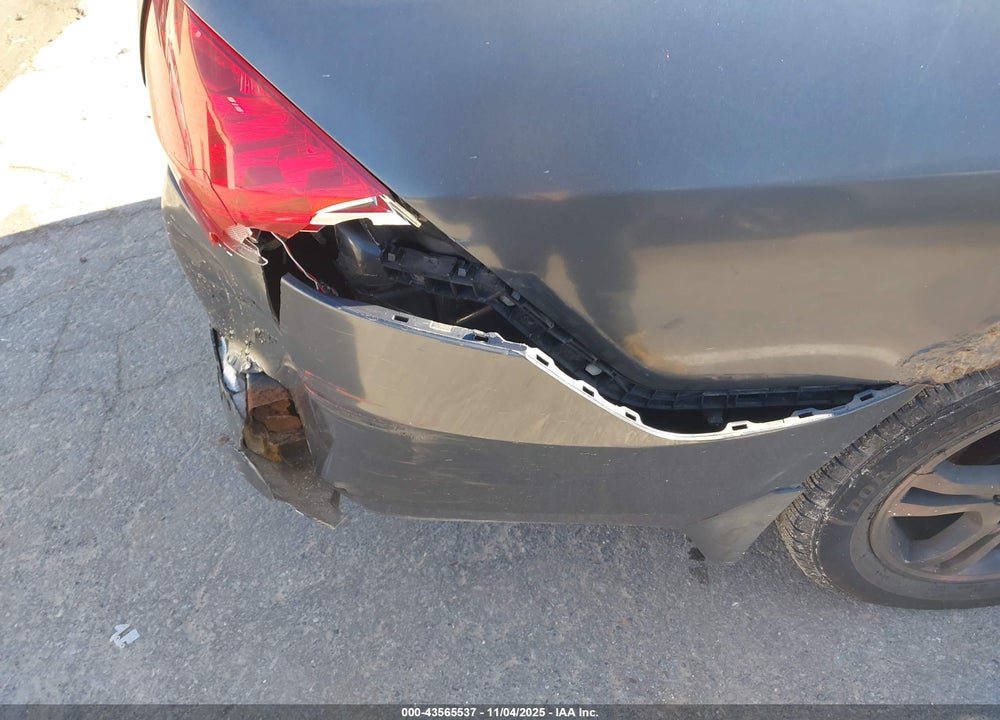 2006 HONDA ACCORD VIN: 1HGCM56806A003447