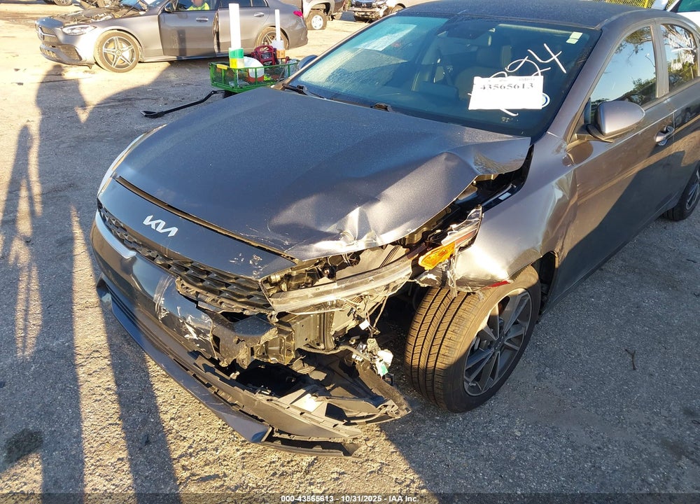 2023 KIA FORTE LXS VIN: 3KPF24AD7PE601324